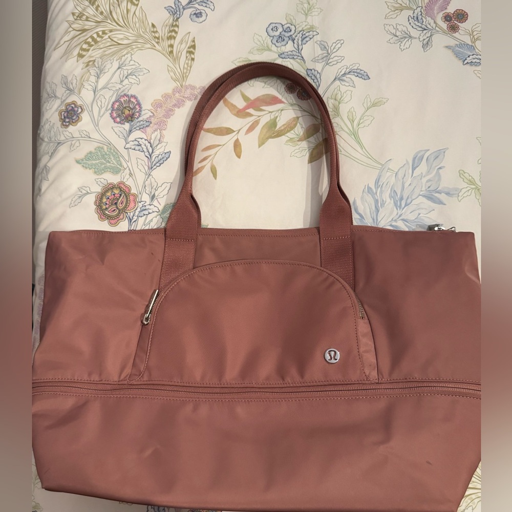 Lululemon Dusty Rose Interior Tote